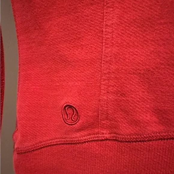 Vintage Lululemon Carry and Go Hoodie Deepest Cranberry size 4 - Picture 5 of 5